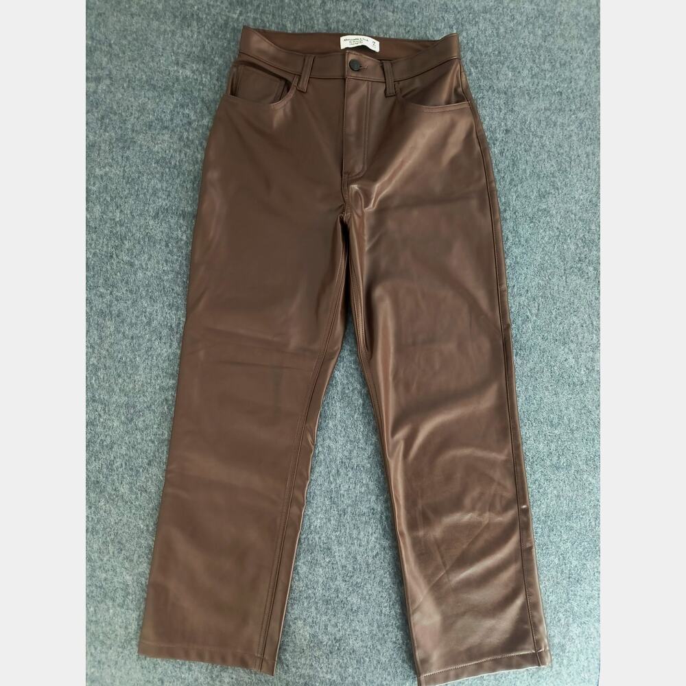 Abercrombie & Fitch 90's Straight Ultra High Rise Faux Leather- Sz- 6extra short